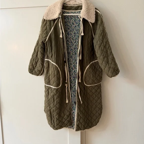 THE GREAT. Olive Quilted Teddy Jacket with Cream Details - Picture 1 of 6